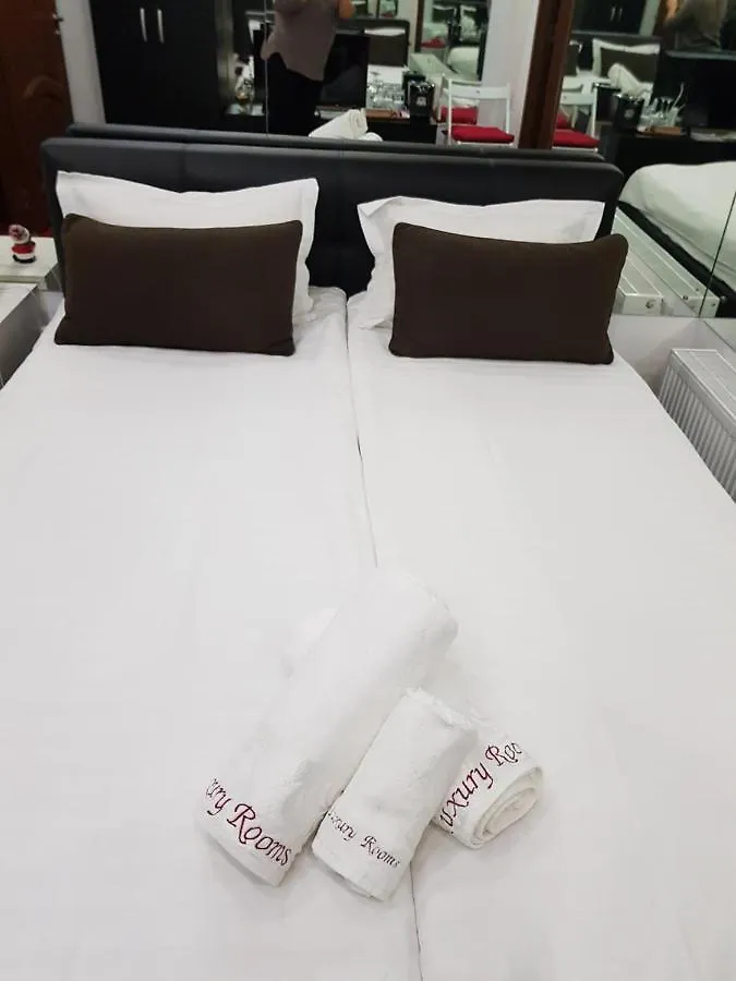 ブカレストCamera Oglinzi National Arenaアパートメント